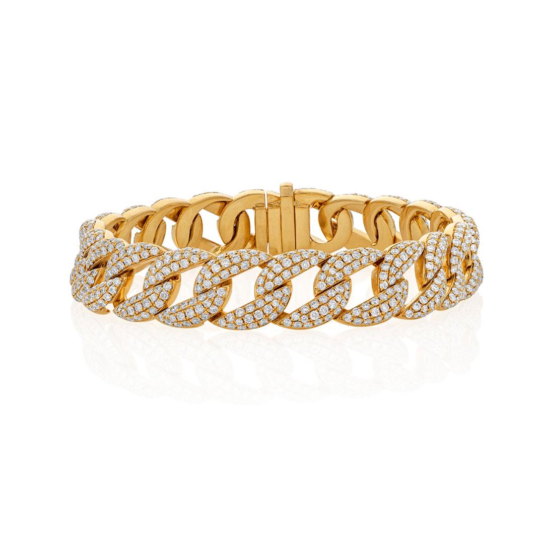 Pave Diamond Curb Link Bracelet in 18k Yellow Gold