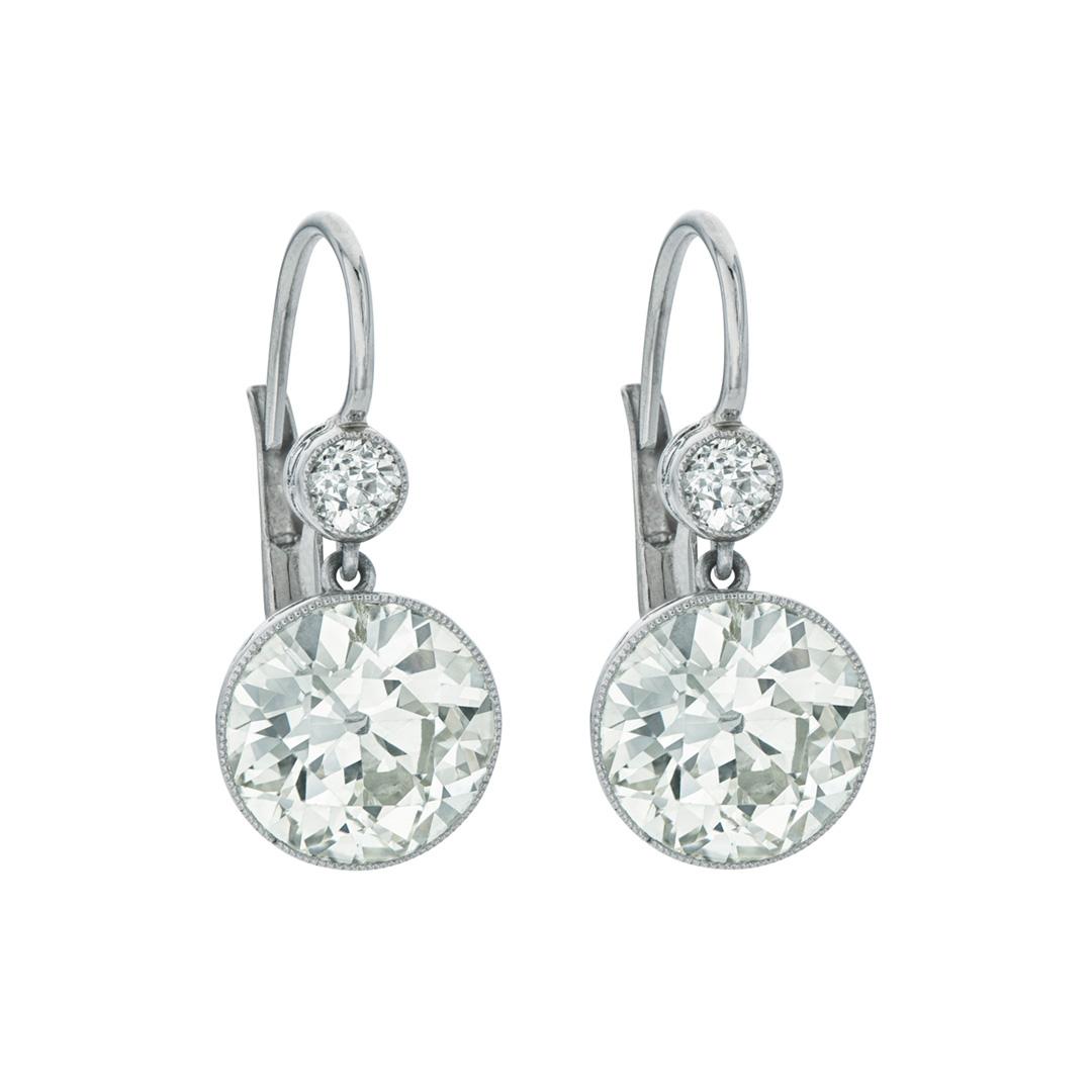Estate Collection Platinum Retro 6.57ctw Diamond Drop Earrings