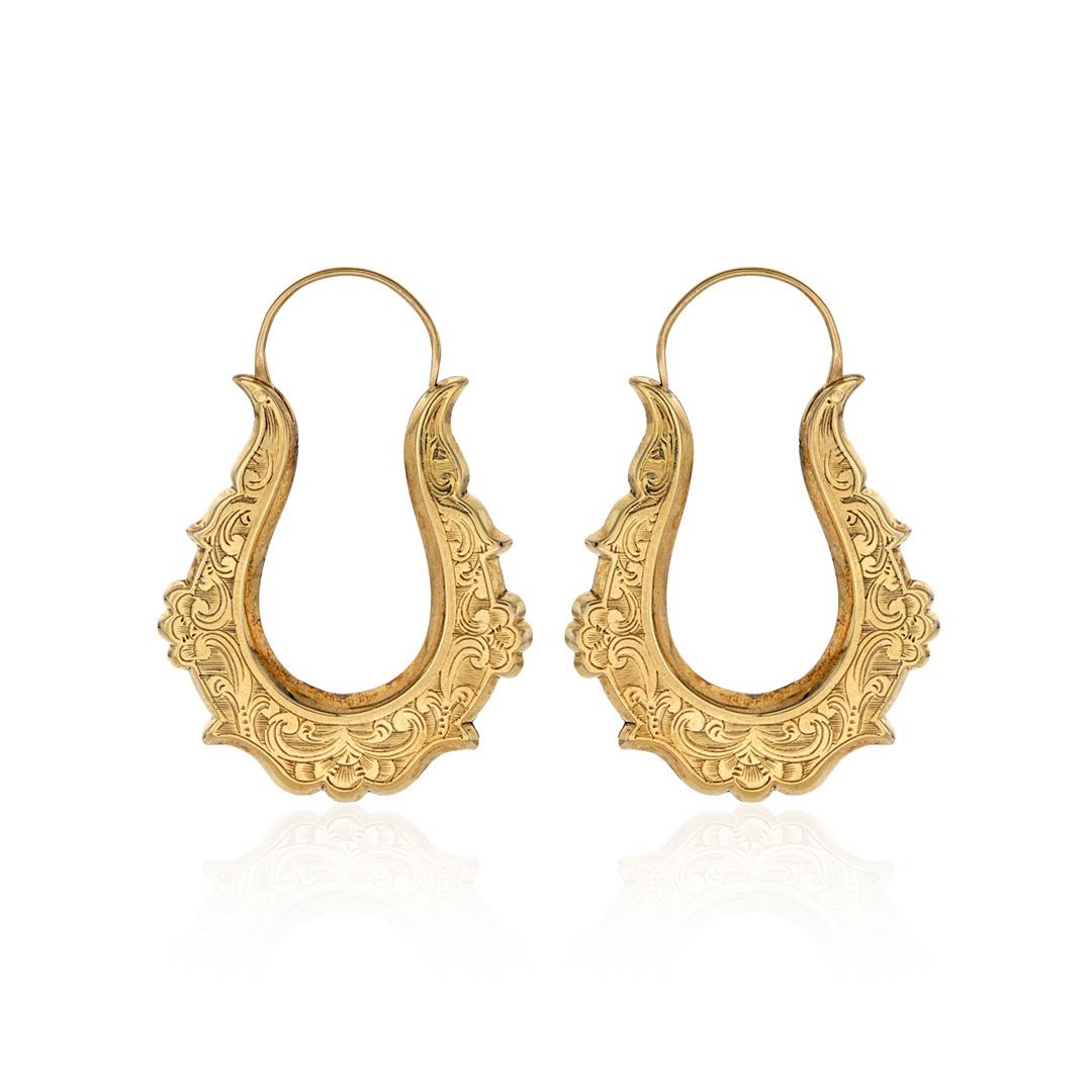 Estate Collection Yellow Gold Victorian Engraved Earrings