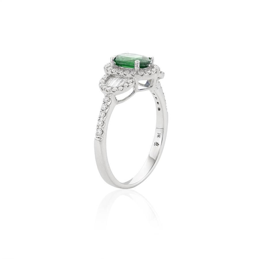 Diamond Ring with Oval Emerald 1