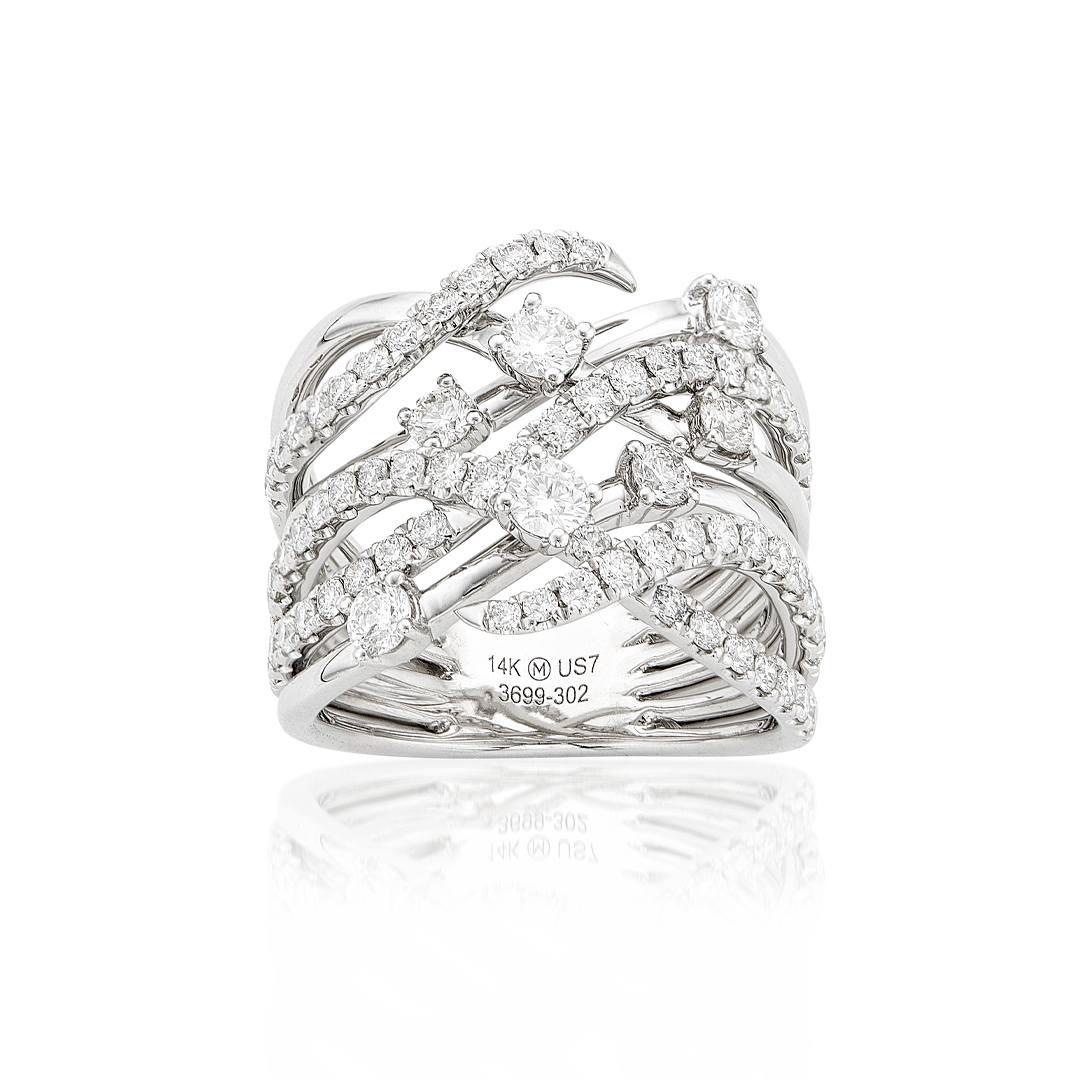 1.67 CTW Crisscross Diamond Fashion Ring