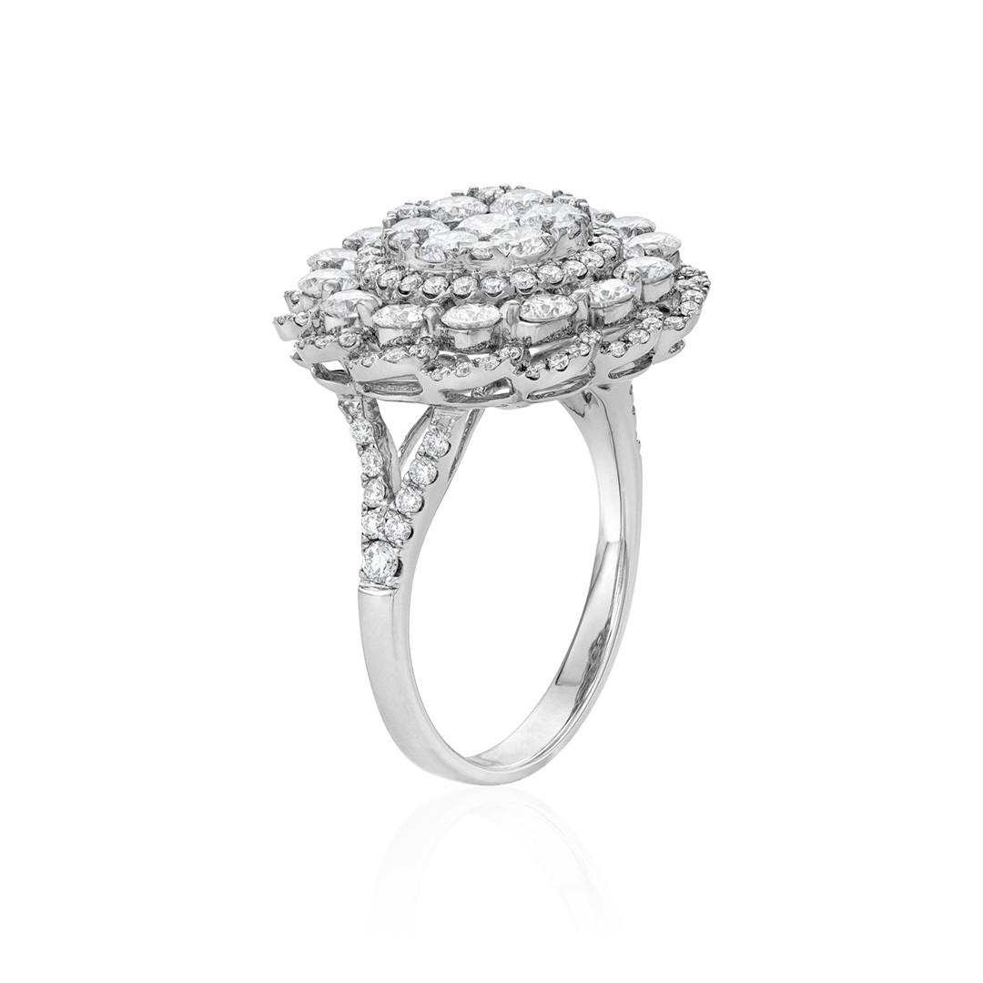 Floral Cluster Diamond Ring in 18k White Gold 2