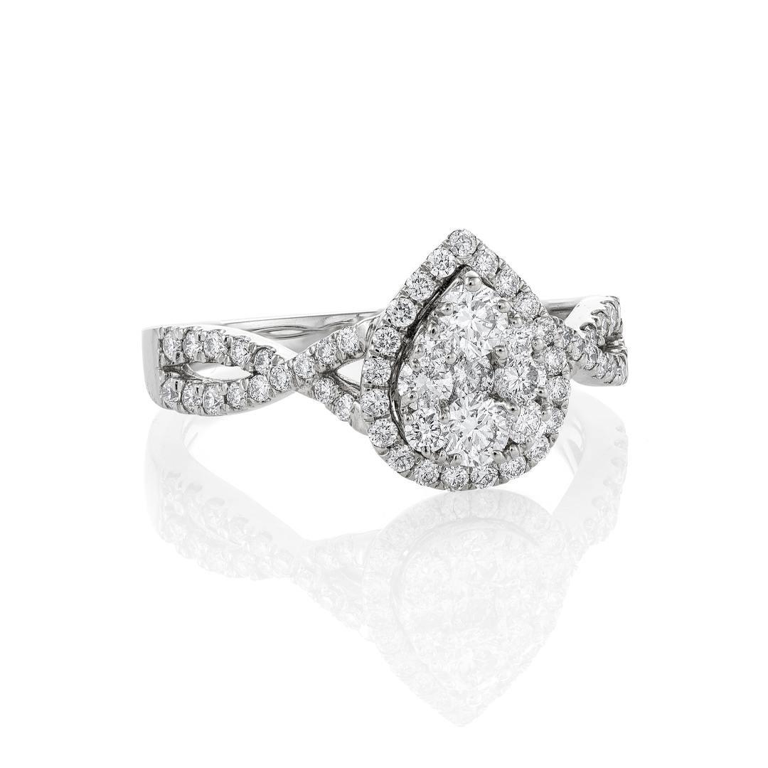 1.00 CTW Pear Shape Diamond Cluster Bridal Ring Set 1