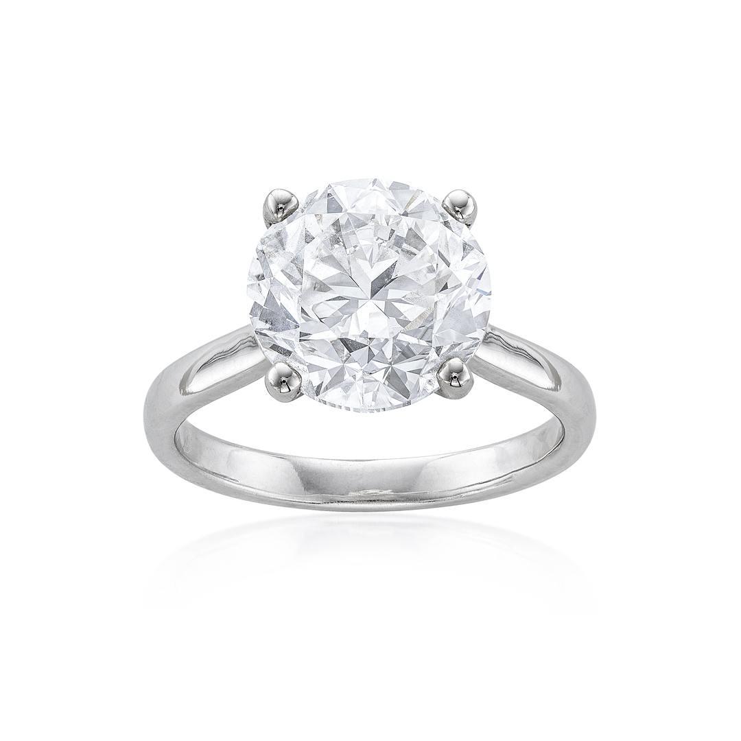 5.02 CT Round Cut Diamond Solitaire Engagement Ring