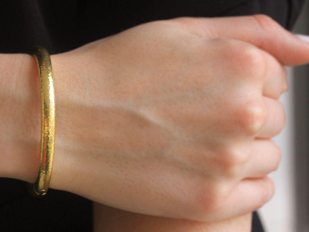 Elizabeth Locke Gold Domed Bangle Bracelet 1