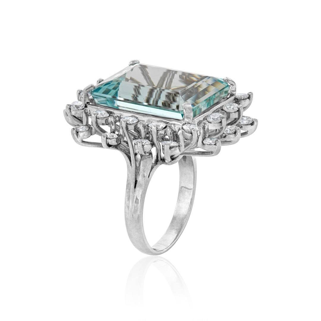 17.50 CT Emerald Cut Aquamarine Ring with Diamonds 2