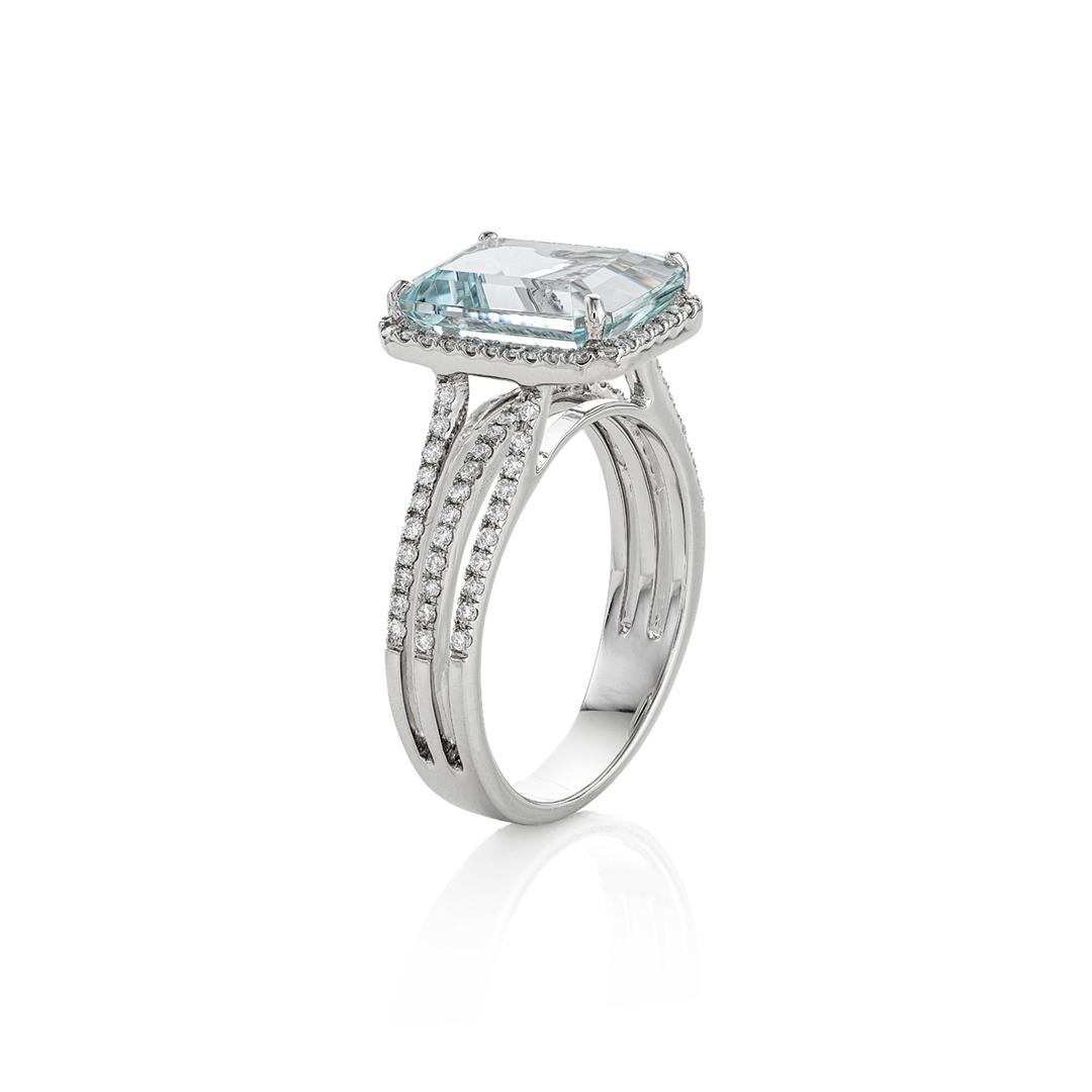 Aquamarine and Diamond Ring 1
