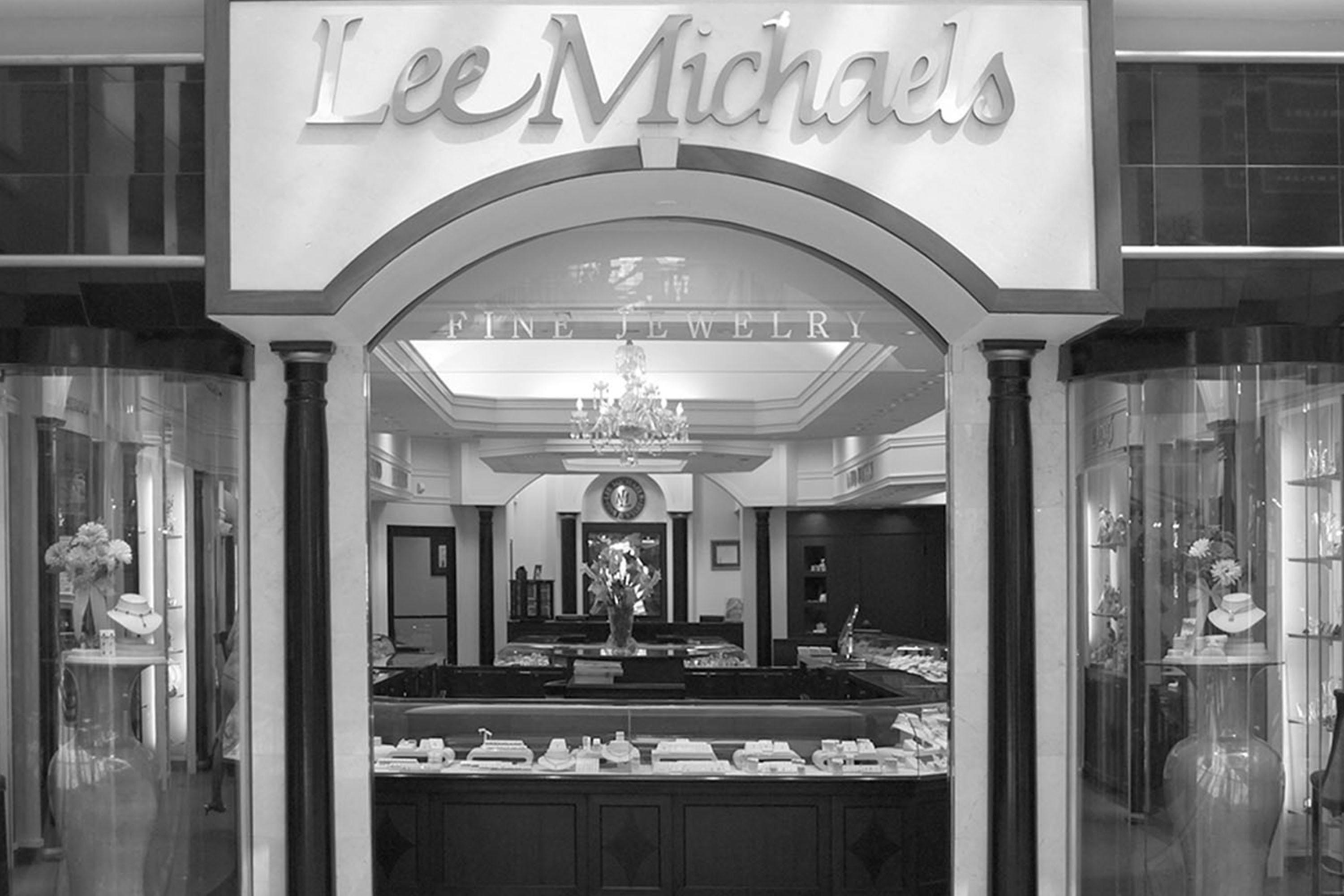 Old image of exterior of Lee Michaels Fine Jewelry store