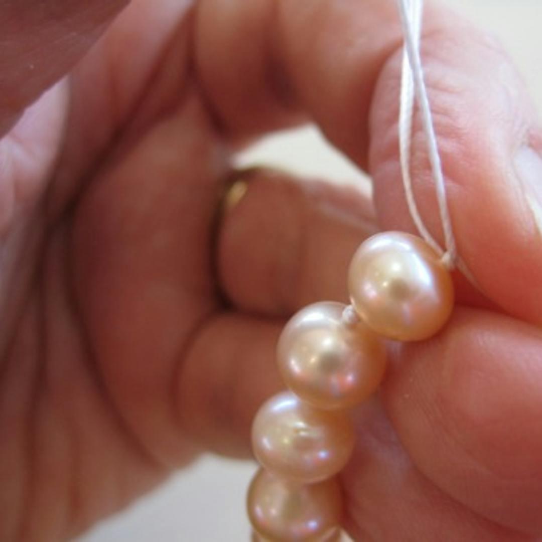 repairing knotted pearl jewelry