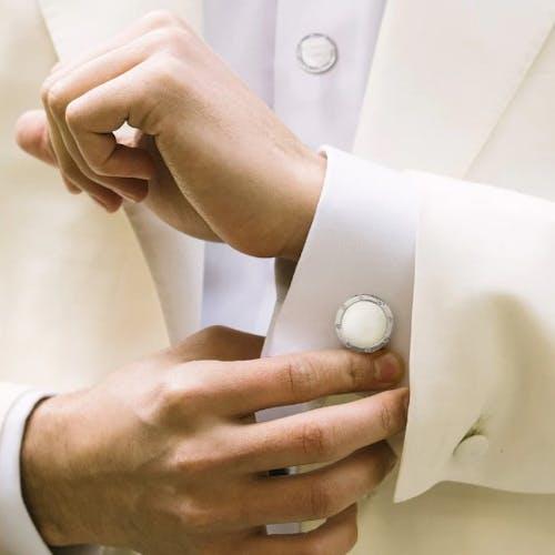 white onyx mens cufflinks at Lee Michaels Fine Jewelry stors