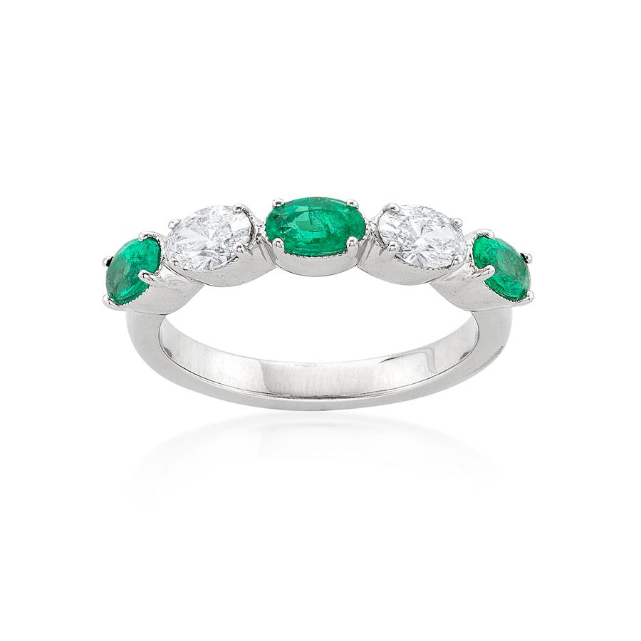 Oval Emerald and Diamond Band 0