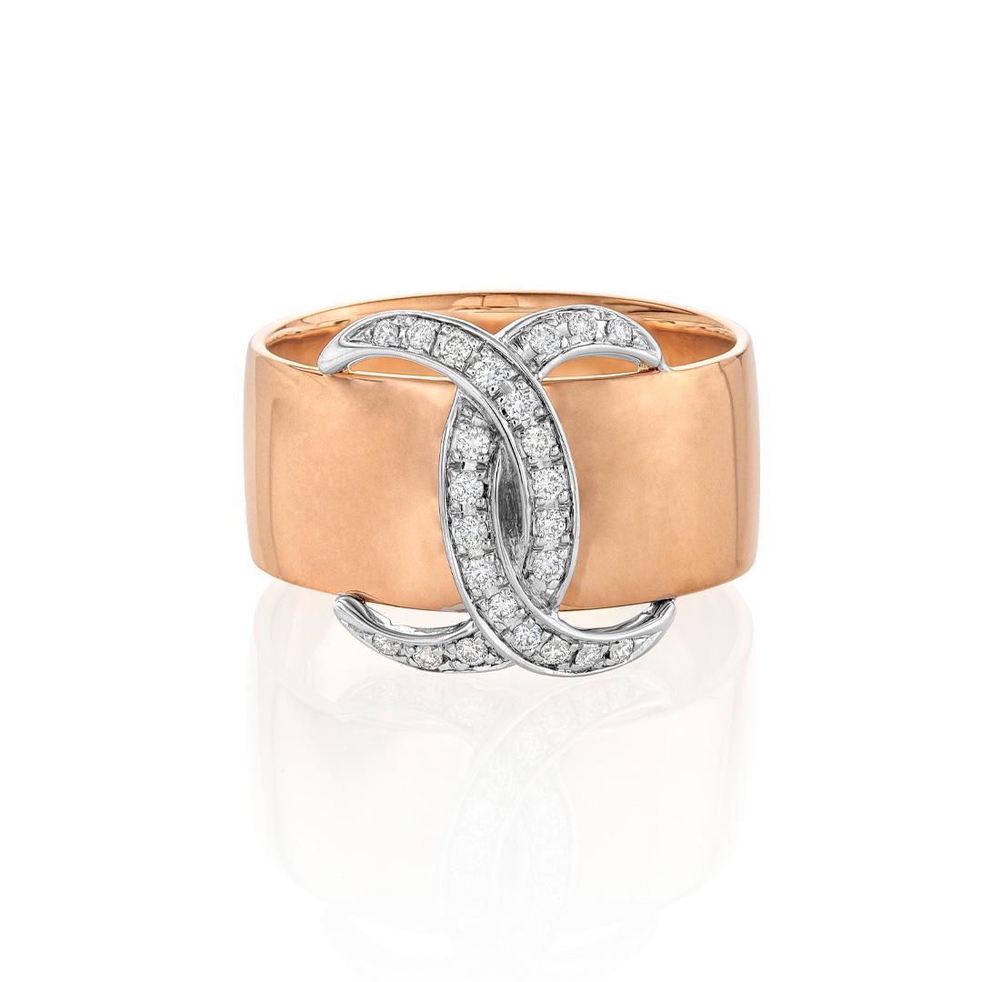 Rose Gold Ring with Interlocking Horseshoe Diamond Buckle 0