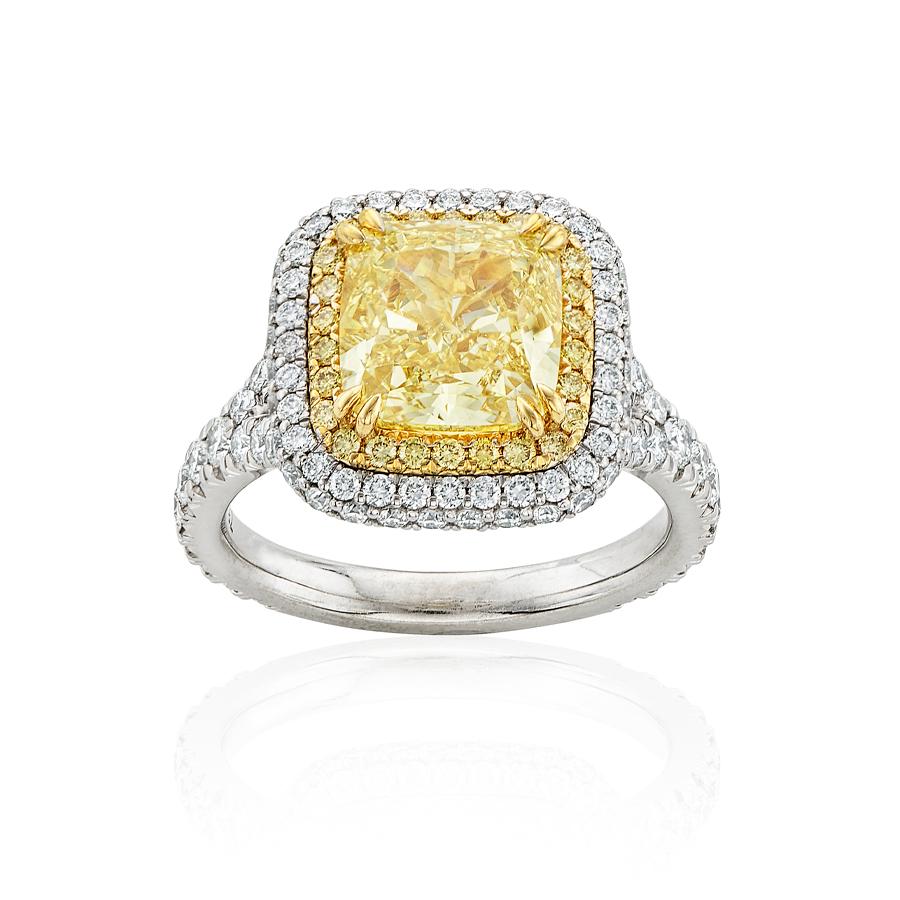 4.01 CT Cushion Cut Yellow Diamond Platinum Engagement Ring 0