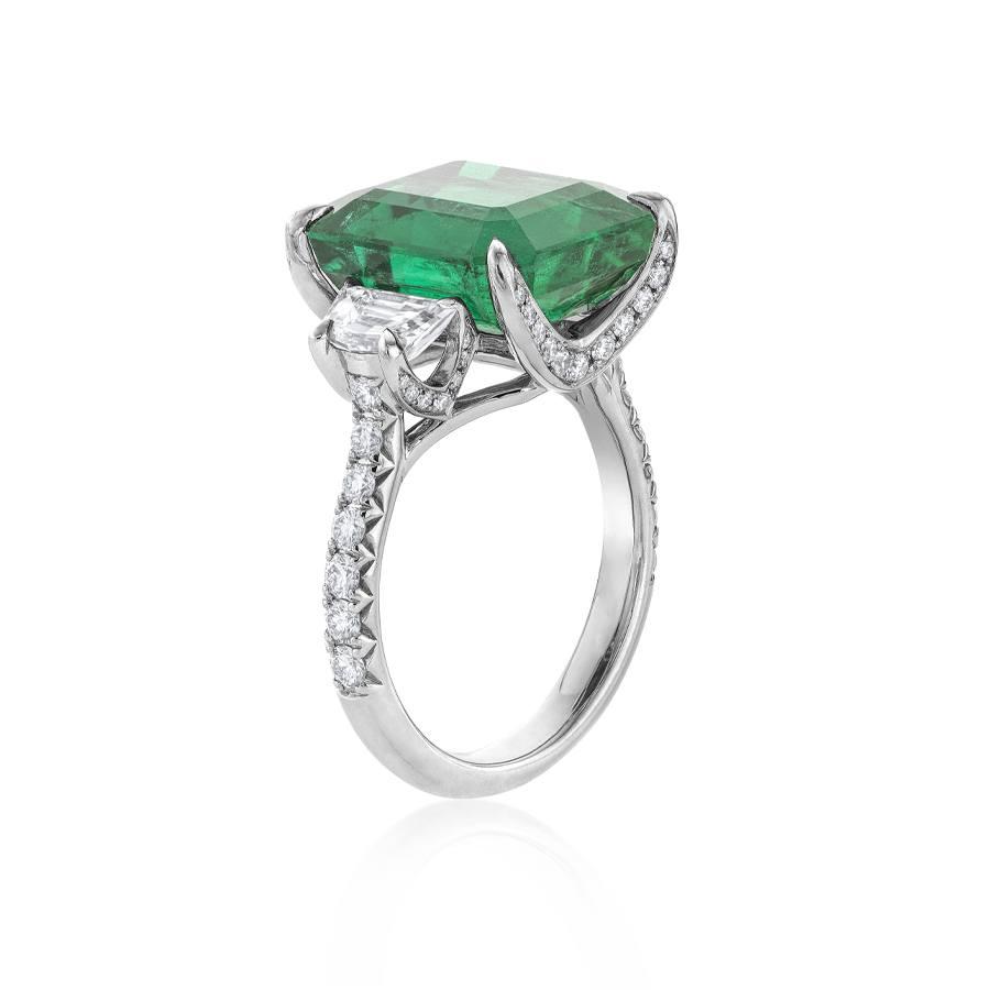 8.42 CTW Emerald and Diamond Ring 2