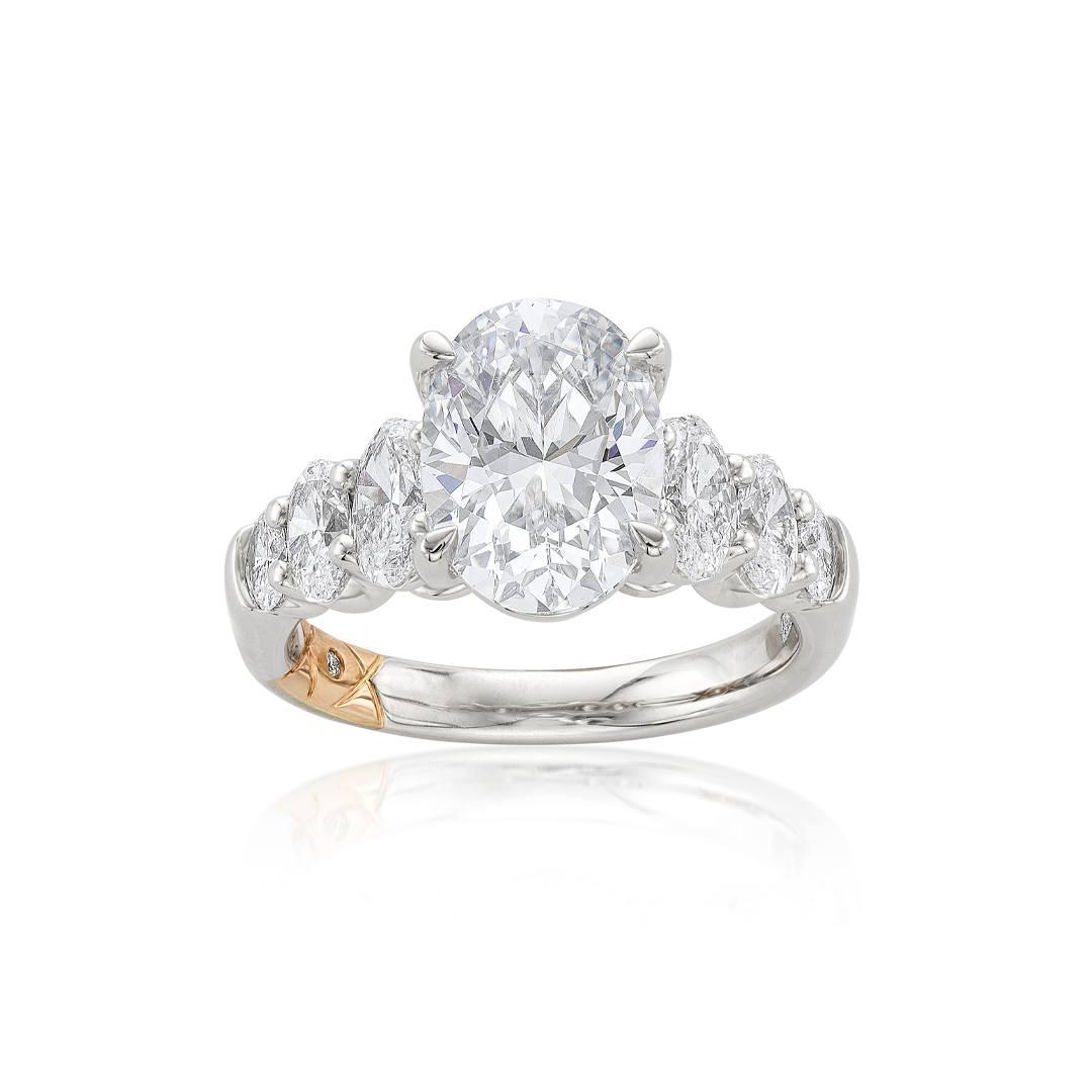 A. Jaffe Oval Diamond Semi-Mount Engagement Ring 0