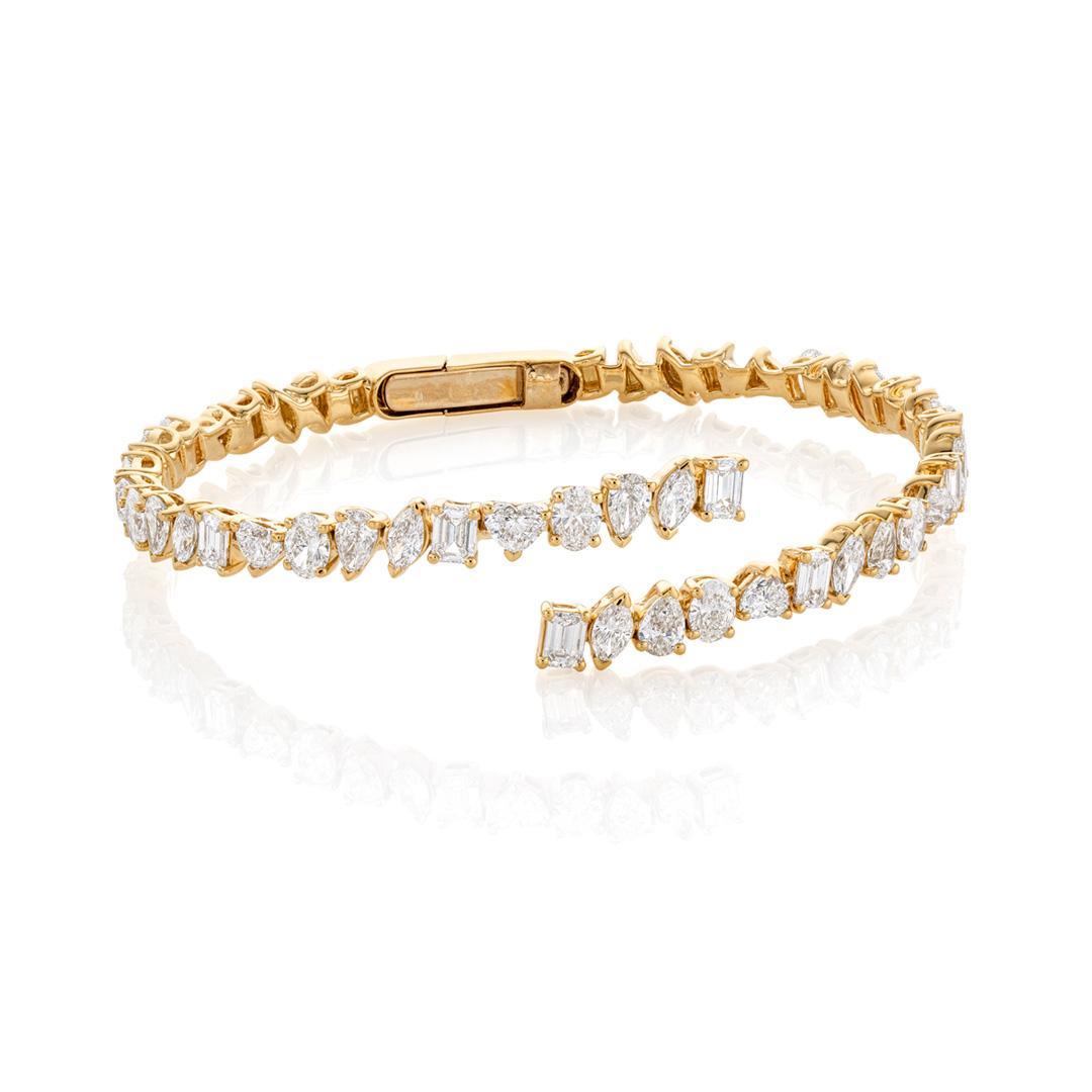 7.79 CTW Crossover Diamond Bangle in Yellow Gold