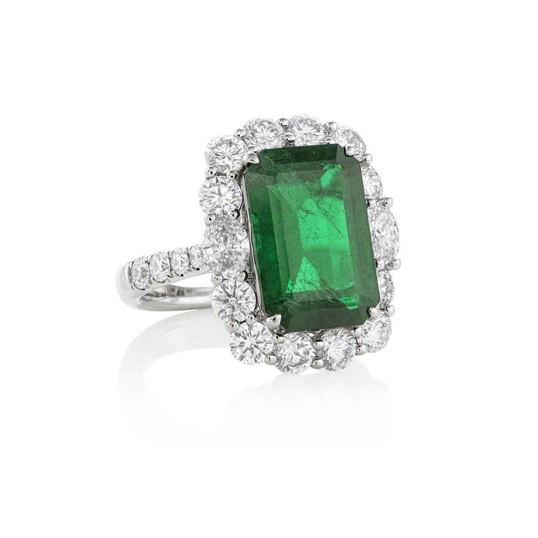 White Gold 5.80 Carat Emerald & Round Diamond Ring