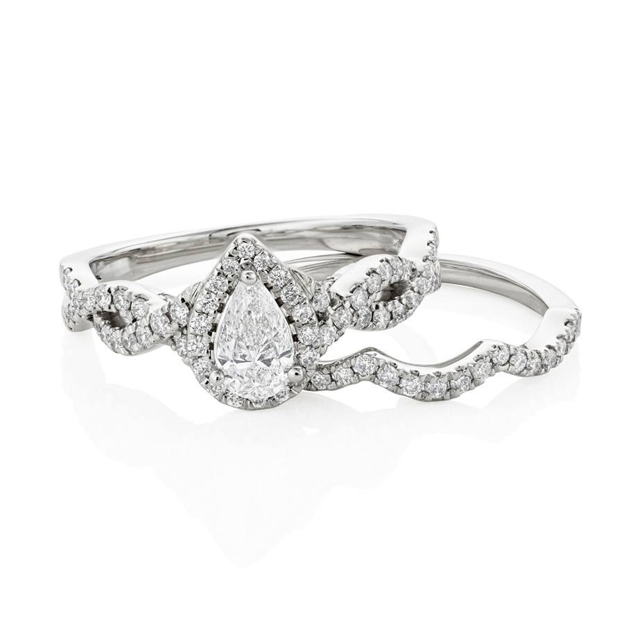 Twisted Pear Cut Diamond Engagement Ring 2