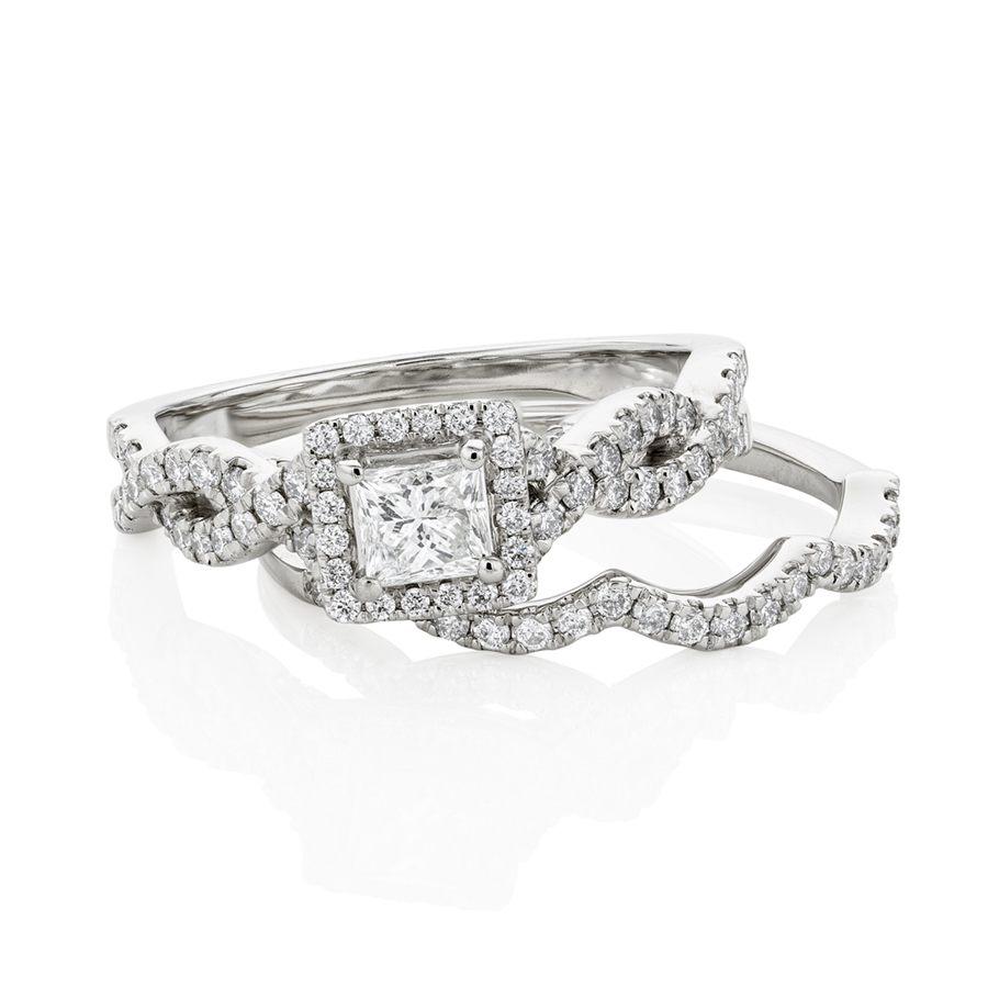 Twisted Princess Cut Diamond Engagement Ring 2