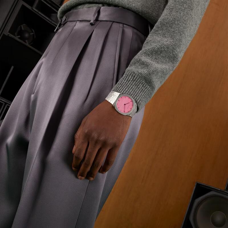 Gucci 25H Pink Dial Watch, 38mm 4